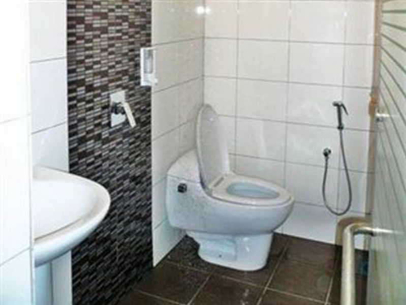 101 Lake View Hotel Puchong Exterior foto